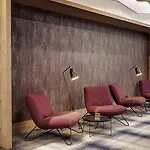 Hilton Munich Airport Отель