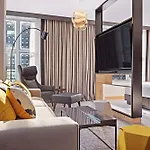Hilton Munich Airport Отель