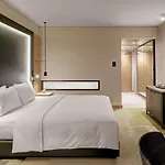 Hilton Munich Airport Отель 4*