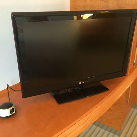 מלון Hilton Munich Airport 4*