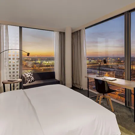 Hilton Munich Airport 4*