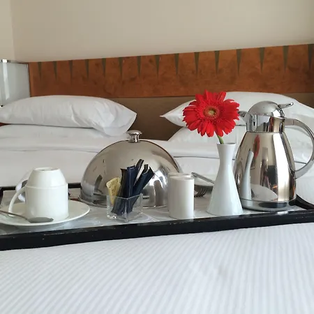 Hilton Munich Airport מלון 4*