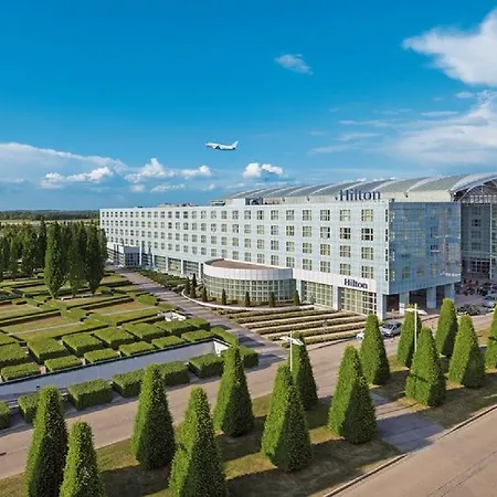 Hilton Munich Airport Hotel 4*