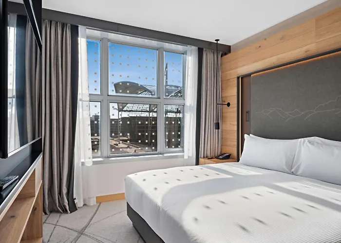 Hilton Munich Airport Hotel 4*