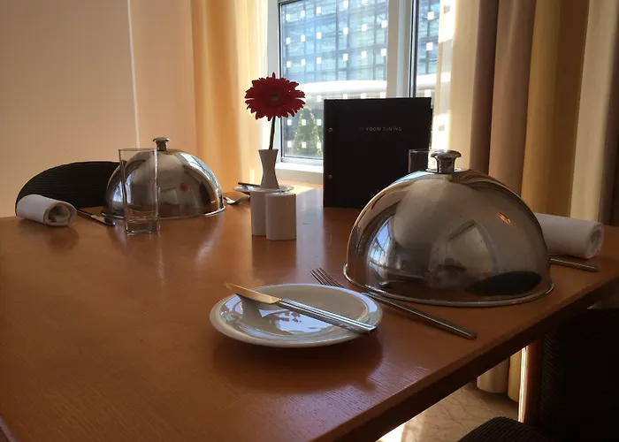 Hotel Hilton Munich Airport 4*